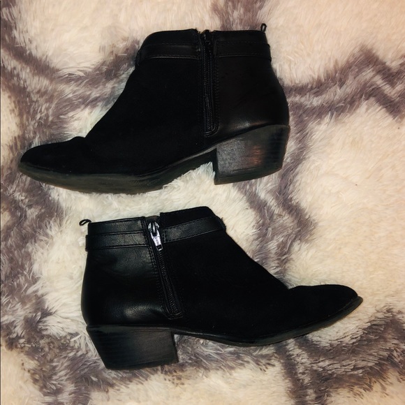 Black suede top booties - Picture 5 of 8